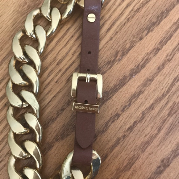 Michael Kors leather and gold chain necklace - Picture 2 of 2